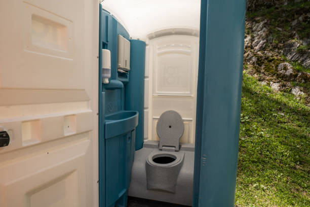 Best Long-term porta potty rental  in Algoma, WI